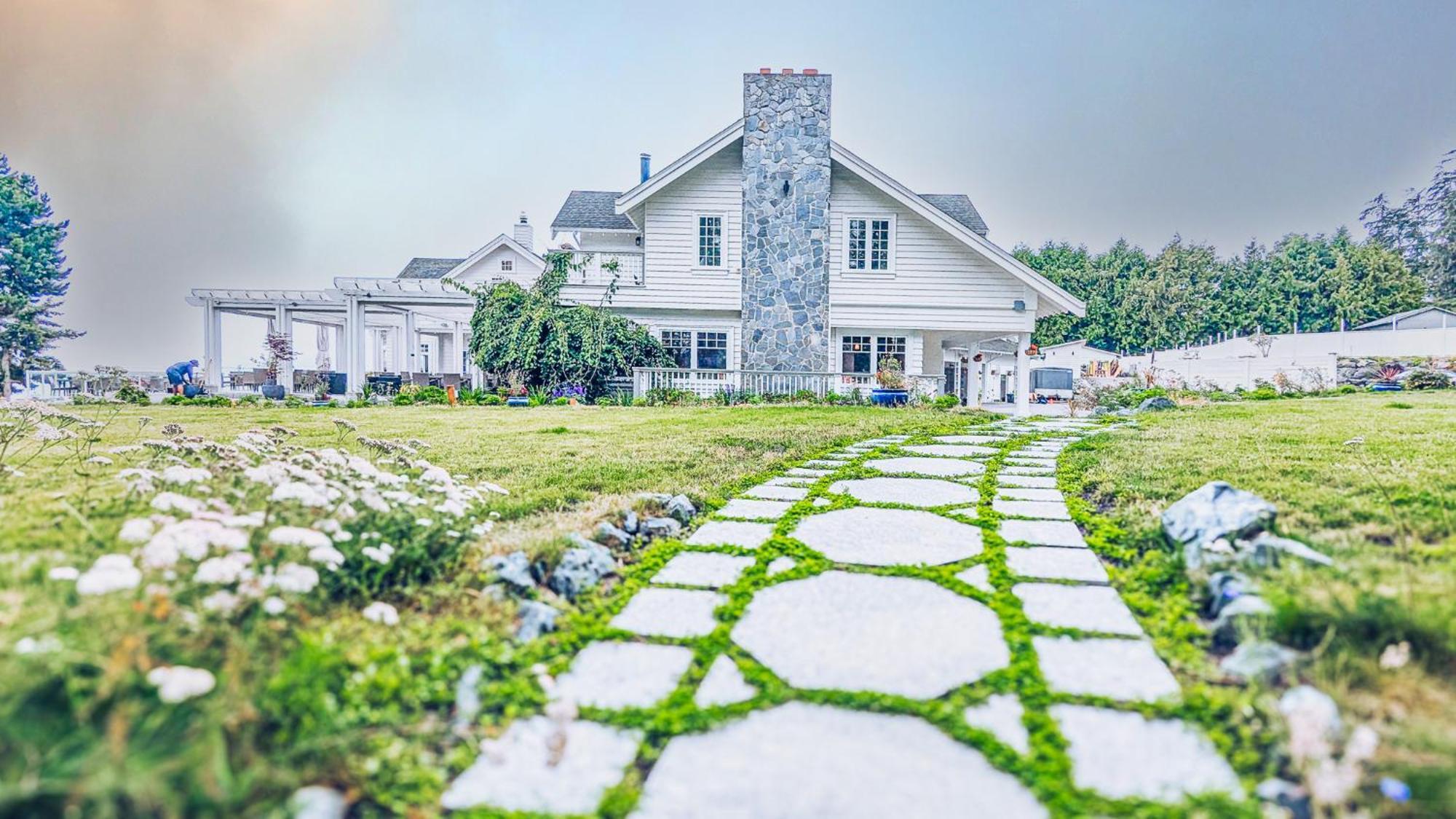 Sooke Harbour House Otel Dış mekan fotoğraf